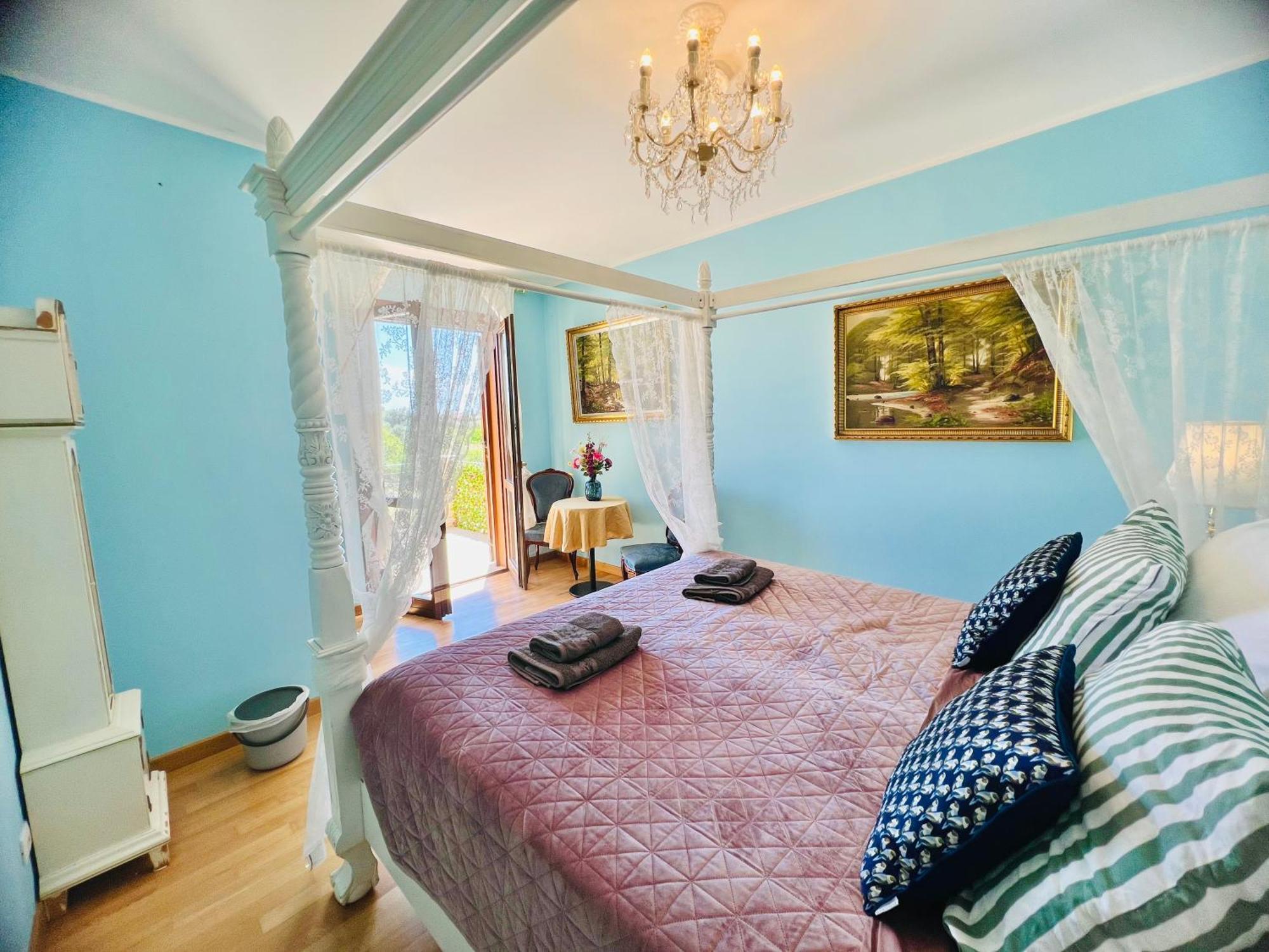 Esmaraldas House Of Love Terrasini Εξωτερικό φωτογραφία